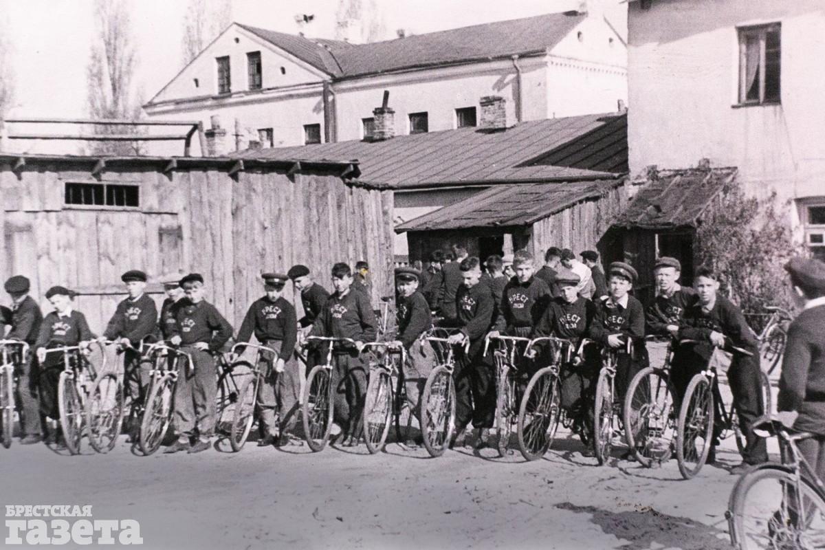 Двор велошколы по улице Ленина в Бресте. 60-е годы XX века.