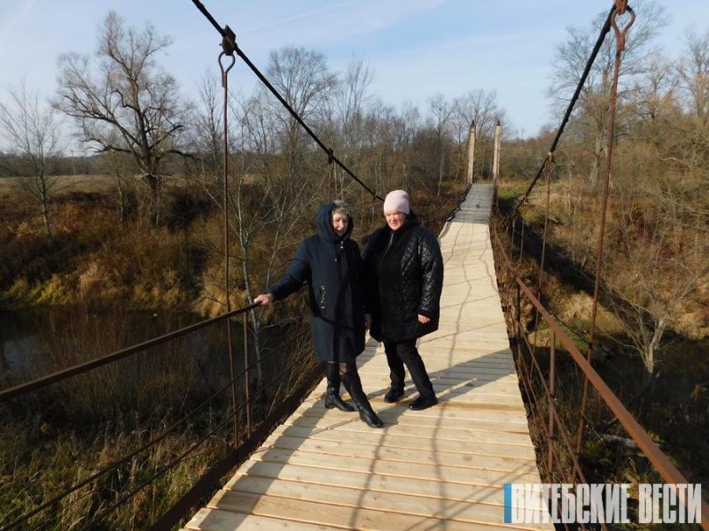 Подвесной мост в деревне Кучинщина после ремонта