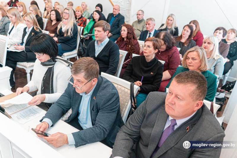 встреча с чиновниками 