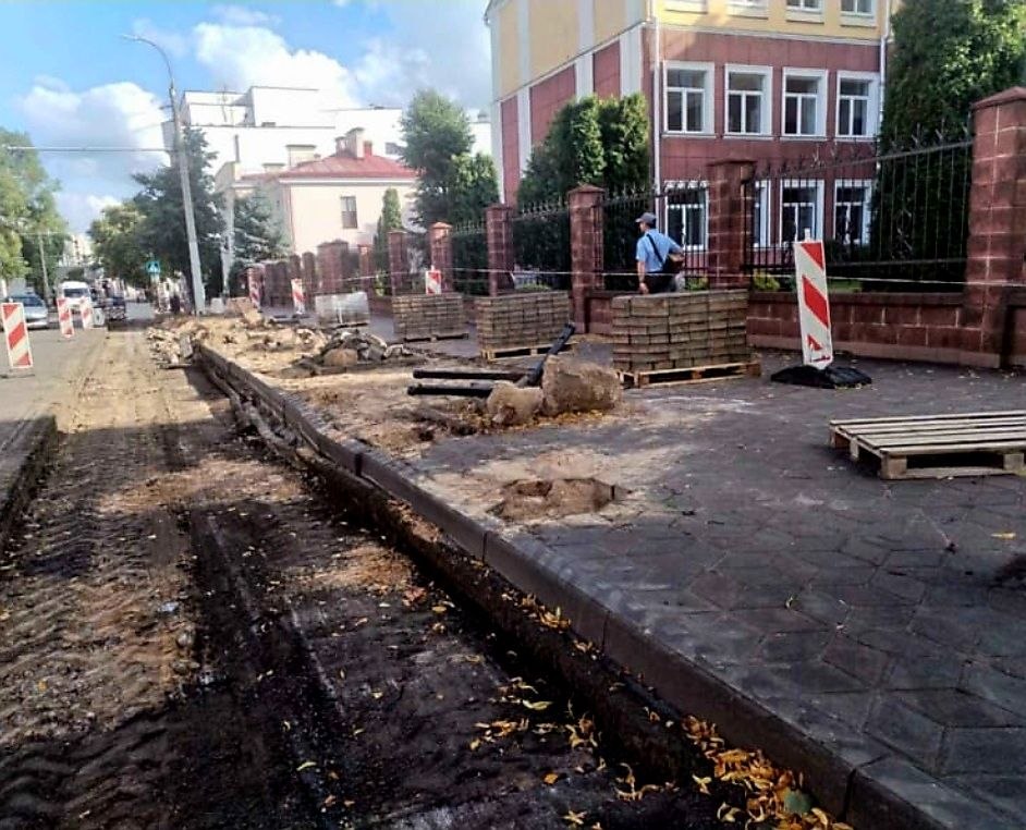 Благоустройство кармана около гимназии №1 в Бресте
